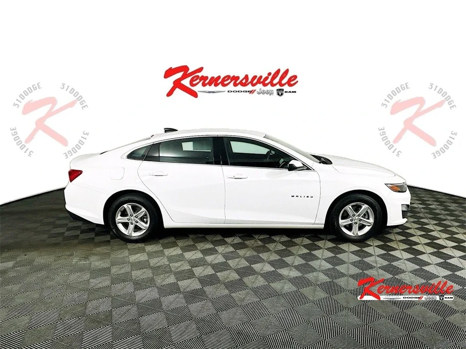 2023 Chevrolet Malibu - Image 8 of 21