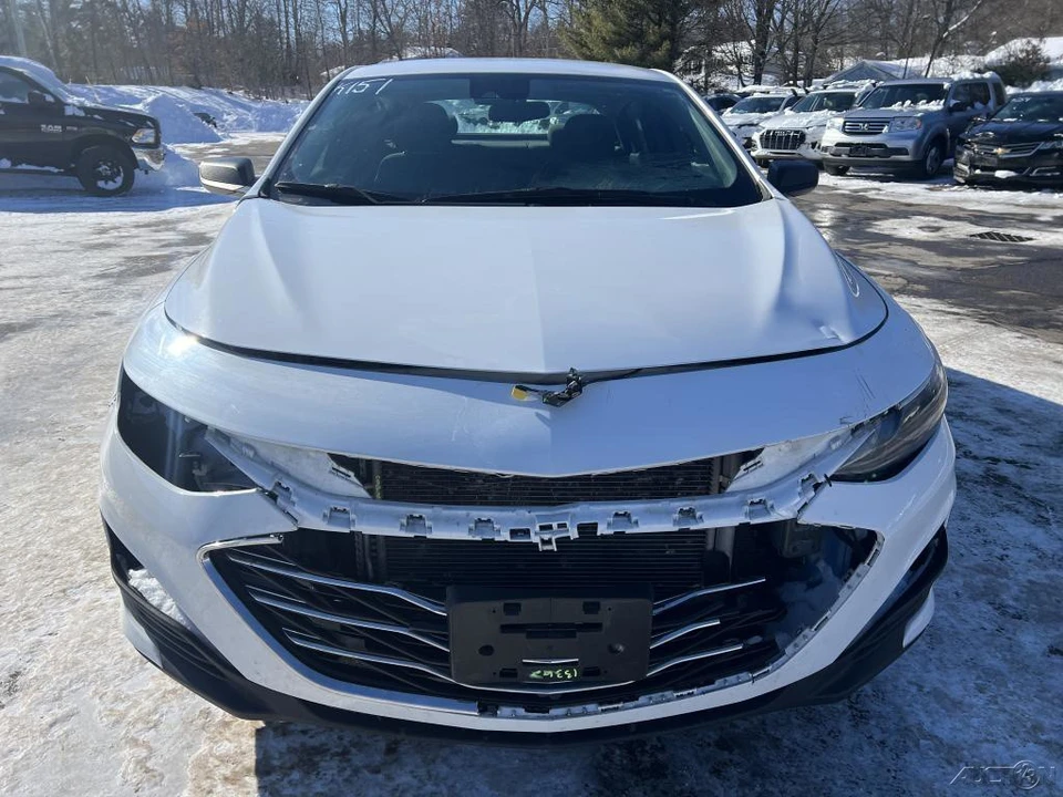 2023 Chevrolet Malibu - Image 3 of 12