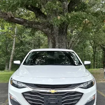 2023 Chevrolet Malibu LS Sedan 4D