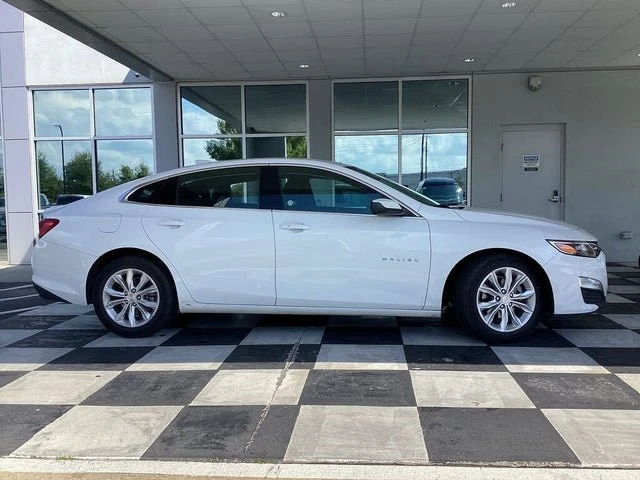 2023 Chevrolet Malibu - Image 5 of 20