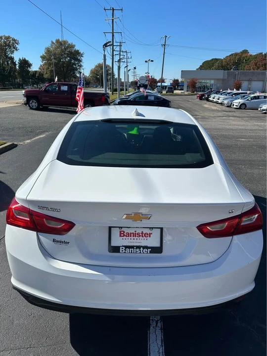 2023 Chevrolet Malibu - Image 8 of 12