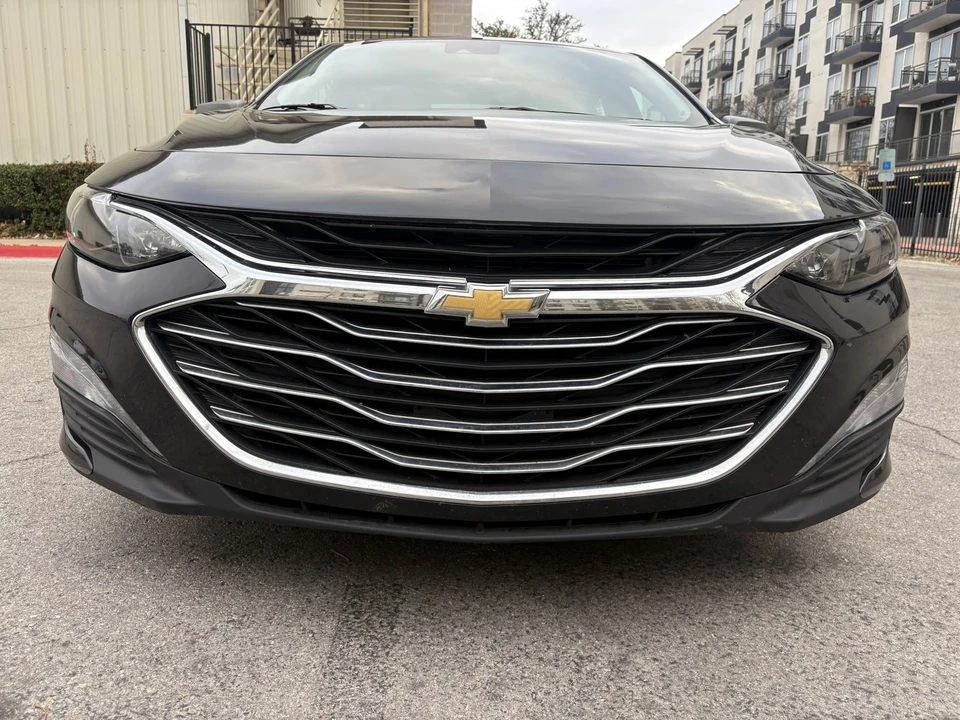 2023 Chevrolet Malibu - Image 2 of 21