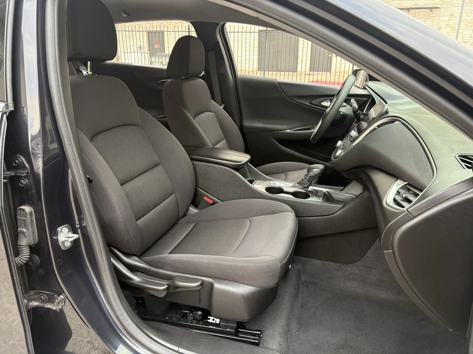 2023 Chevrolet Malibu - Image 20 of 21