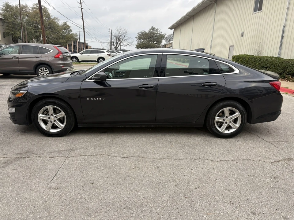 2023 Chevrolet Malibu - Image 4 of 21