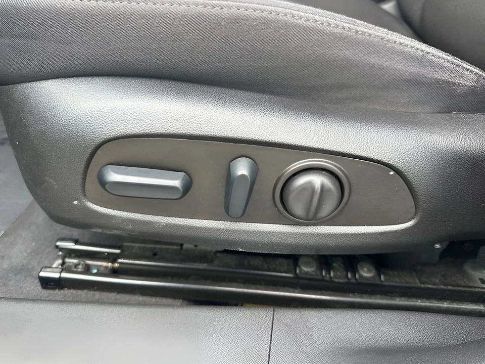 2023 Chevrolet Malibu - Image 10 of 12
