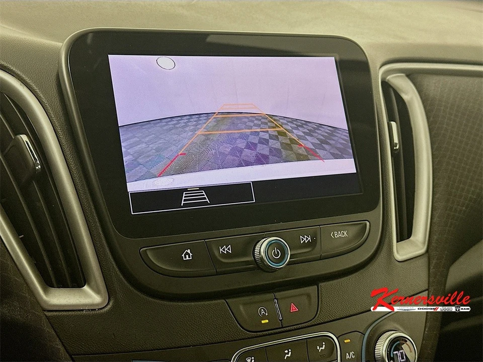 2023 Chevrolet Malibu - Image 20 of 21