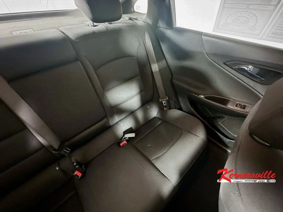 2023 Chevrolet Malibu - Image 14 of 21
