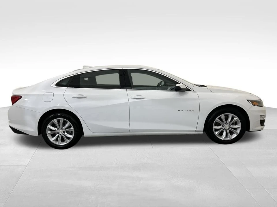2023 Chevrolet Malibu - Image 6 of 12