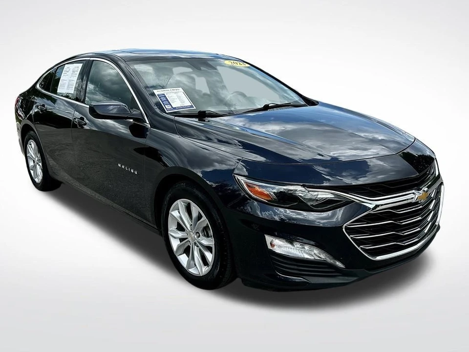 2023 Chevrolet Malibu - Image 2 of 12