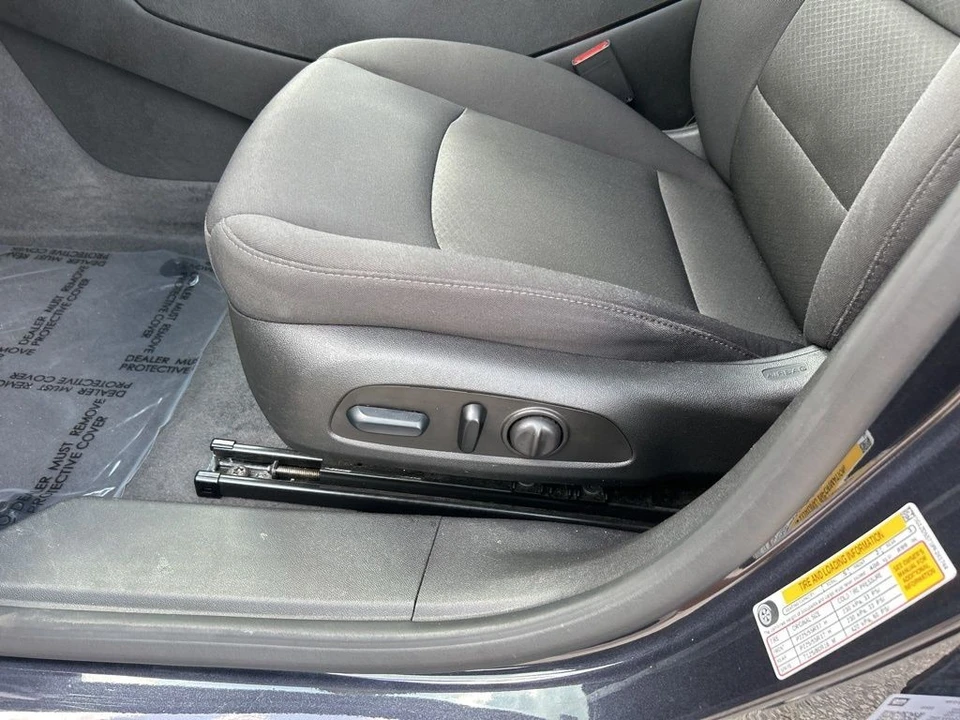 2023 Chevrolet Malibu - Image 10 of 12