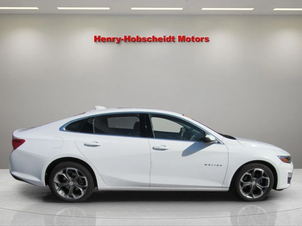 2023 Chevrolet Malibu - Image 9 of 12