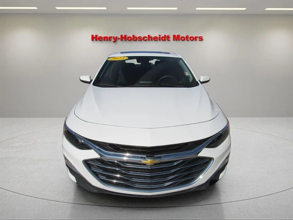 2023 Chevrolet Malibu - Image 2 of 12