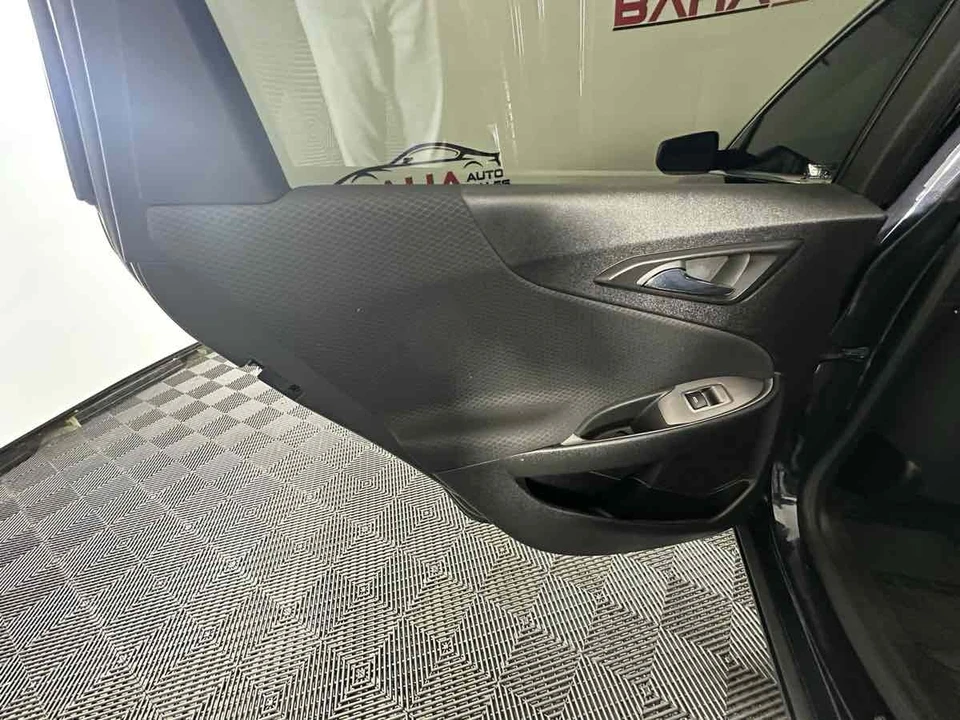2023 Chevrolet Malibu - Image 17 of 21