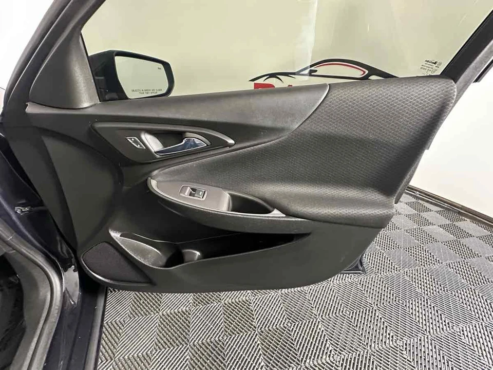 2023 Chevrolet Malibu - Image 16 of 21