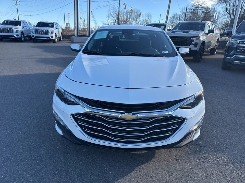 2023 Chevrolet Malibu - Image 8 of 12