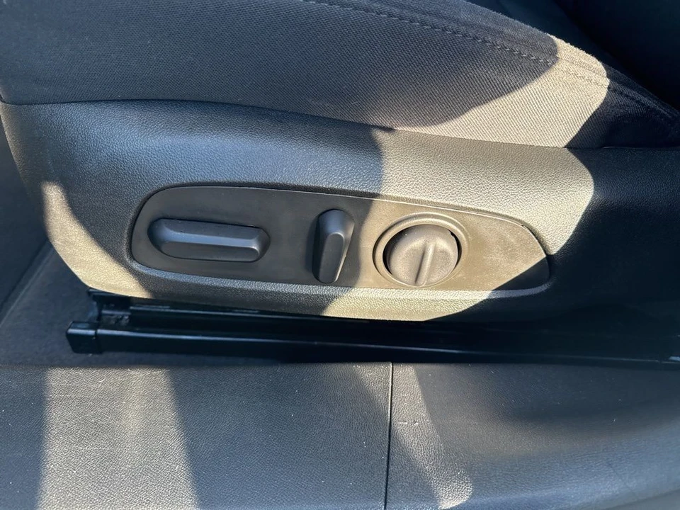 2023 Chevrolet Malibu - Image 10 of 12