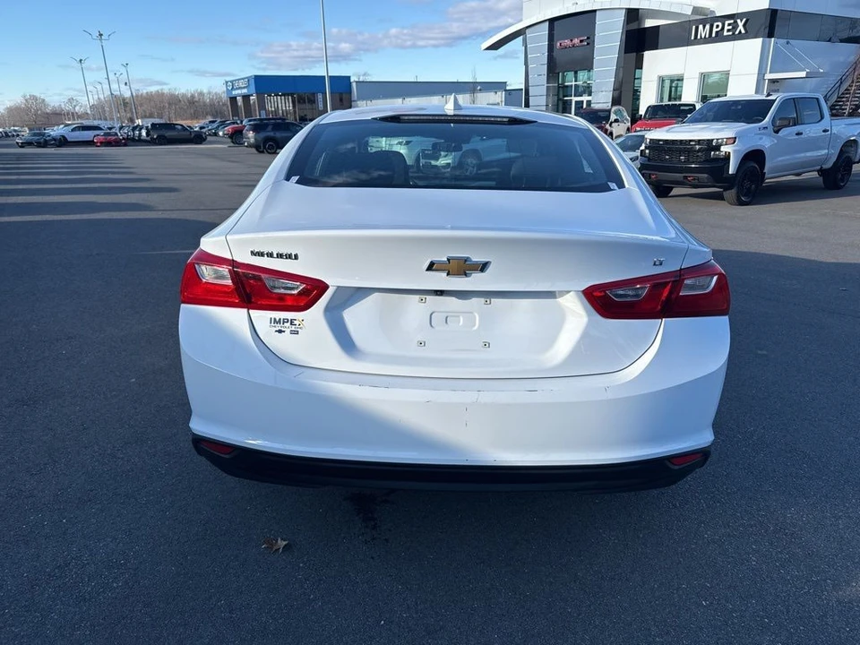 2023 Chevrolet Malibu - Image 4 of 12