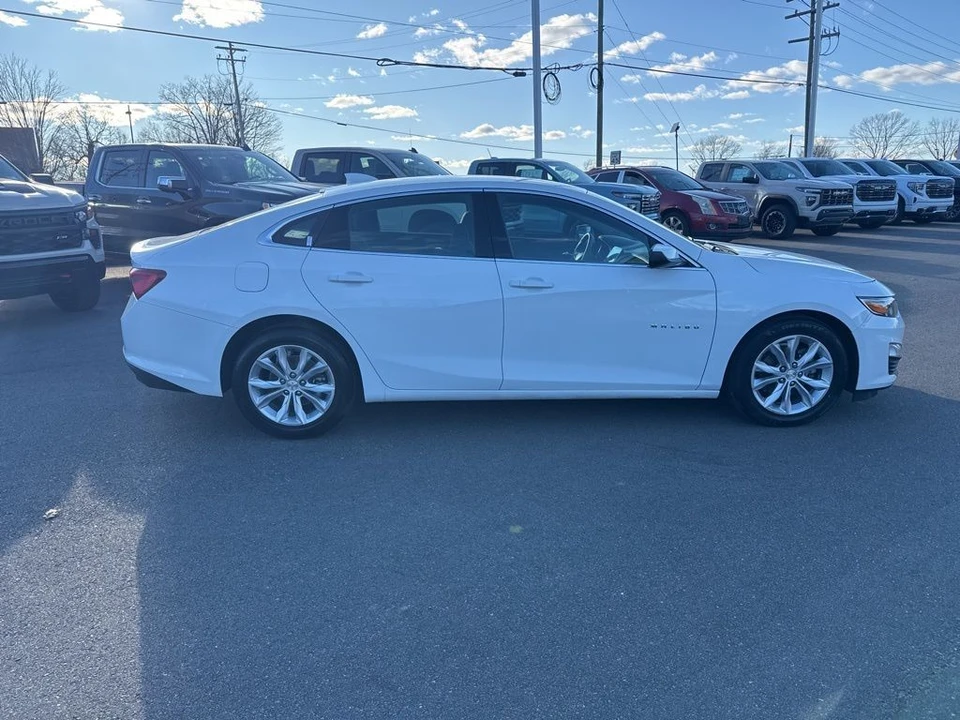 2023 Chevrolet Malibu - Image 6 of 12