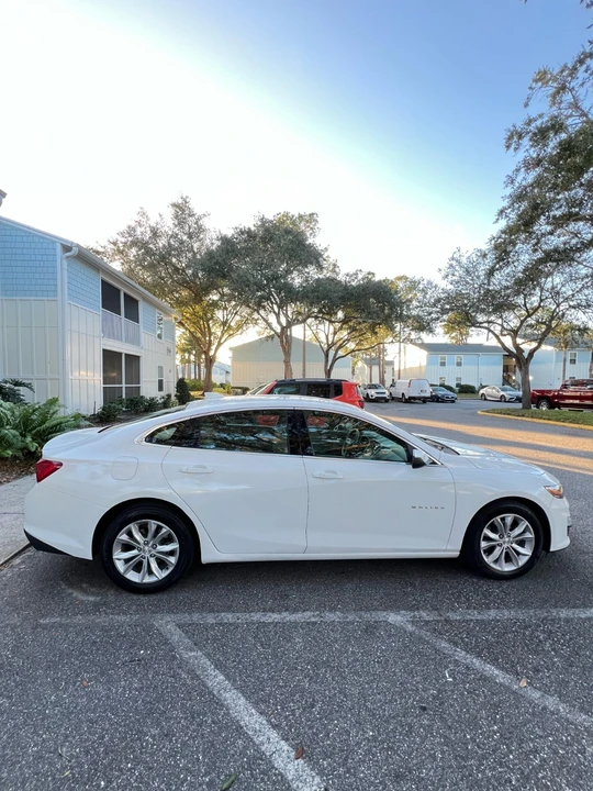 2023 Chevrolet Malibu - Image 4 of 10