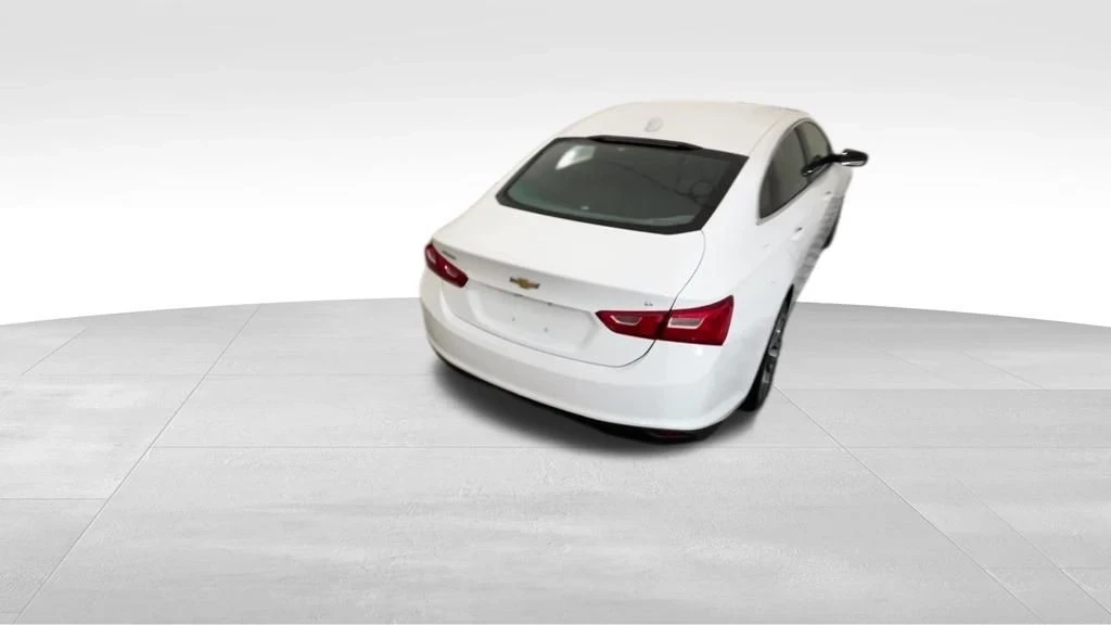2023 Chevrolet Malibu - Image 8 of 12