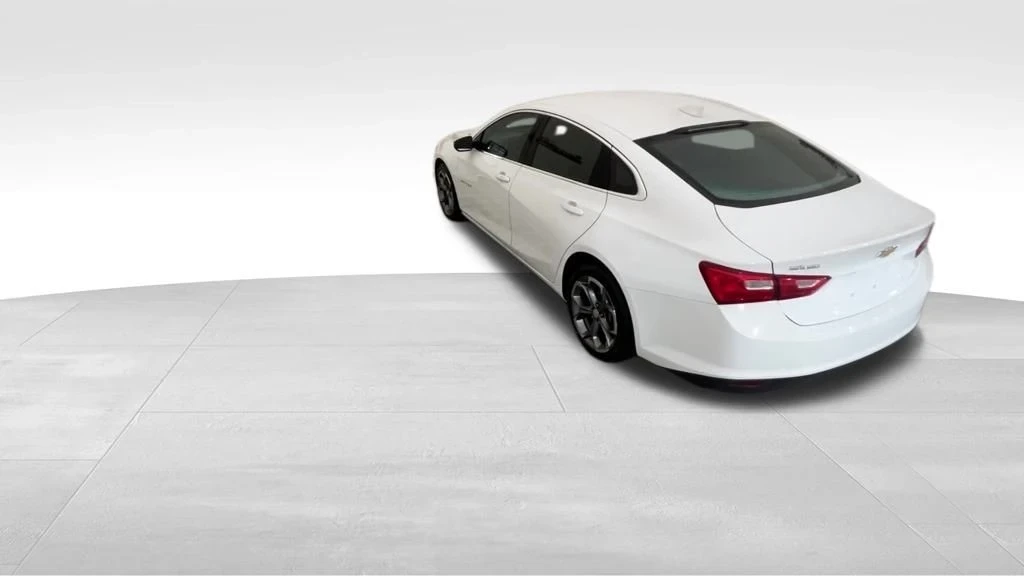 2023 Chevrolet Malibu - Image 5 of 12