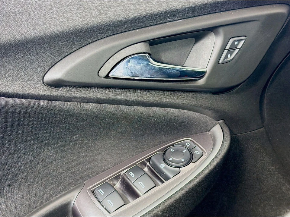 2023 Chevrolet Malibu - Image 20 of 21