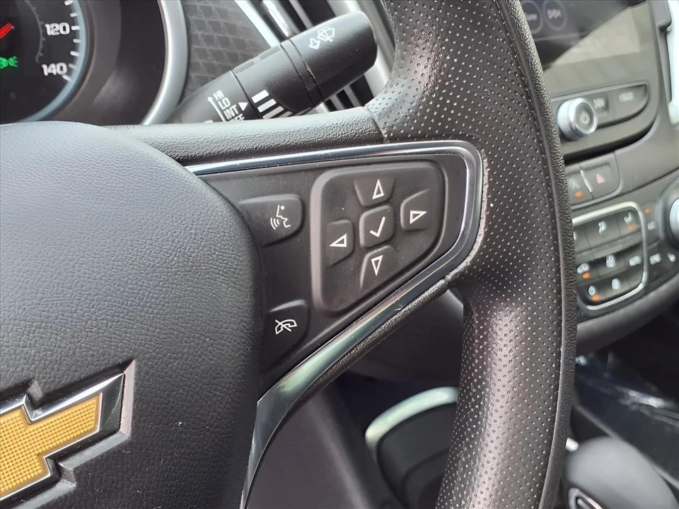 2023 Chevrolet Malibu - Image 9 of 21