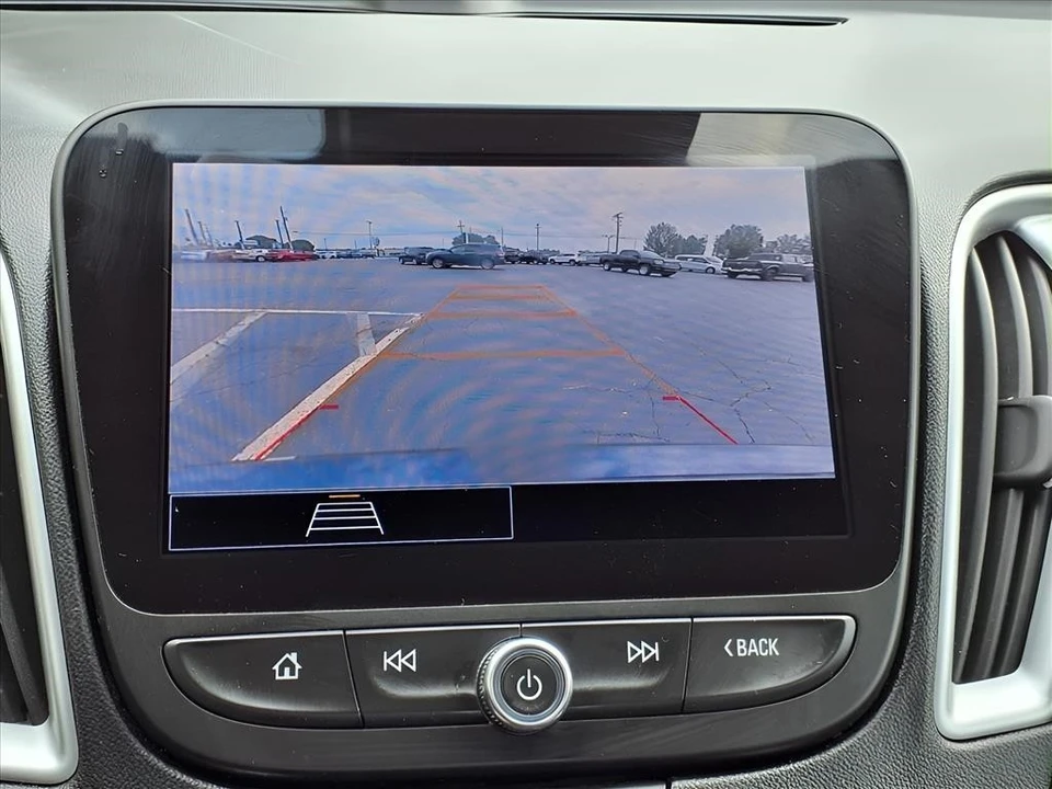 2023 Chevrolet Malibu - Image 13 of 21