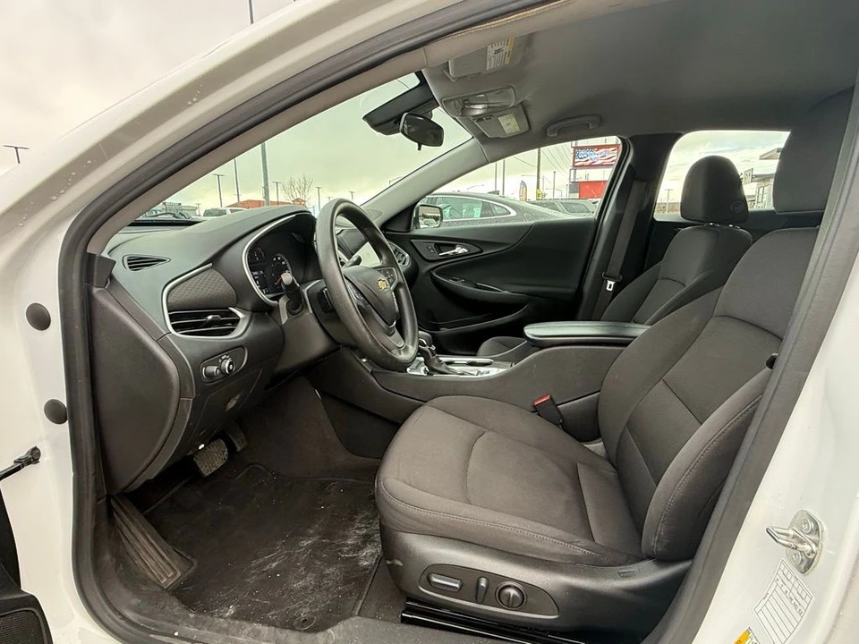 2023 Chevrolet Malibu - Image 10 of 21