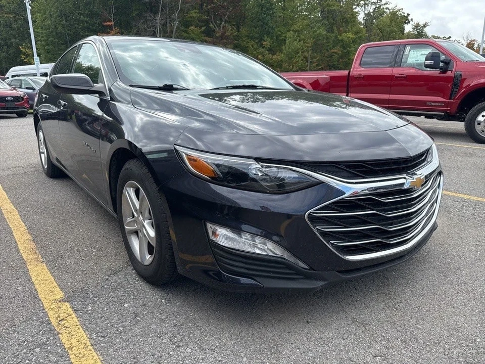2023 Chevrolet Malibu - Image 6 of 12
