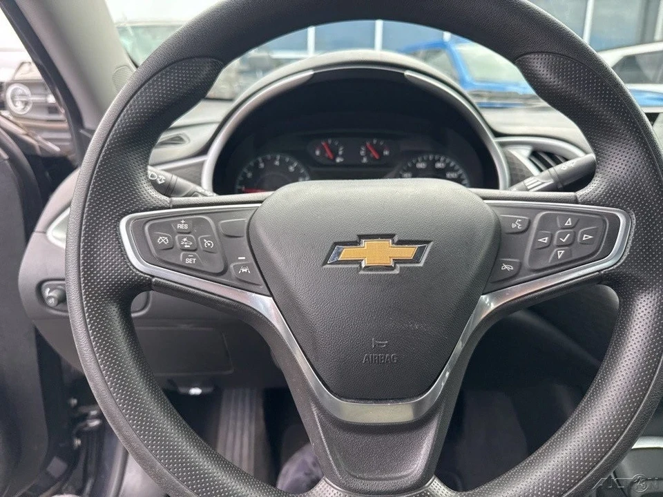 2023 Chevrolet Malibu - Image 11 of 12