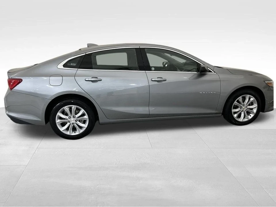 2023 Chevrolet Malibu - Image 6 of 12