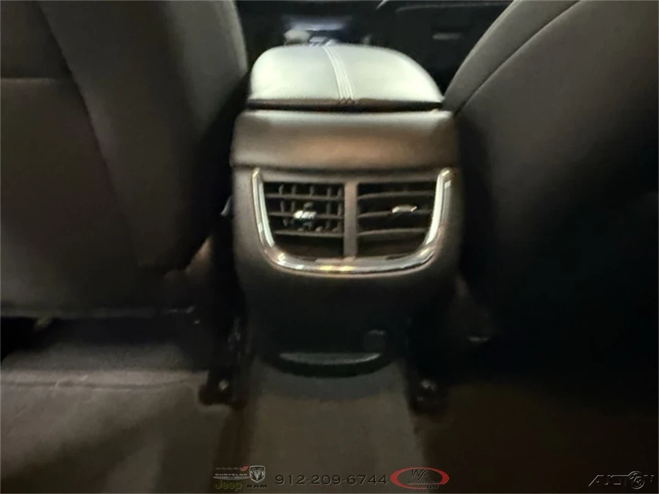 2023 Chevrolet Malibu - Image 14 of 19