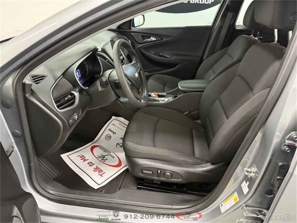2023 Chevrolet Malibu - Image 8 of 19