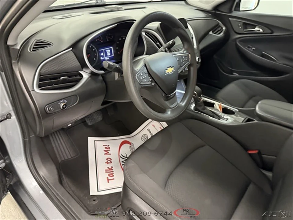 2023 Chevrolet Malibu - Image 10 of 19