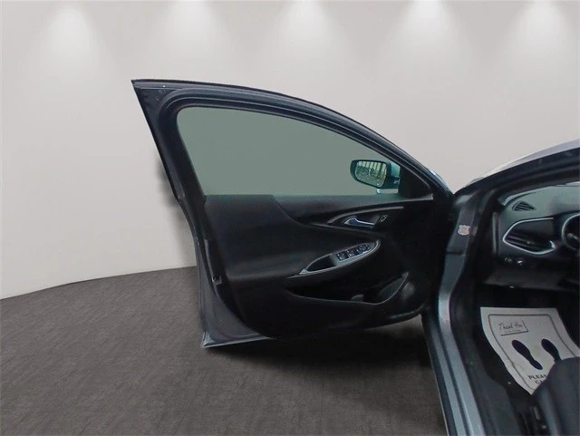 2023 Chevrolet Malibu - Image 11 of 12