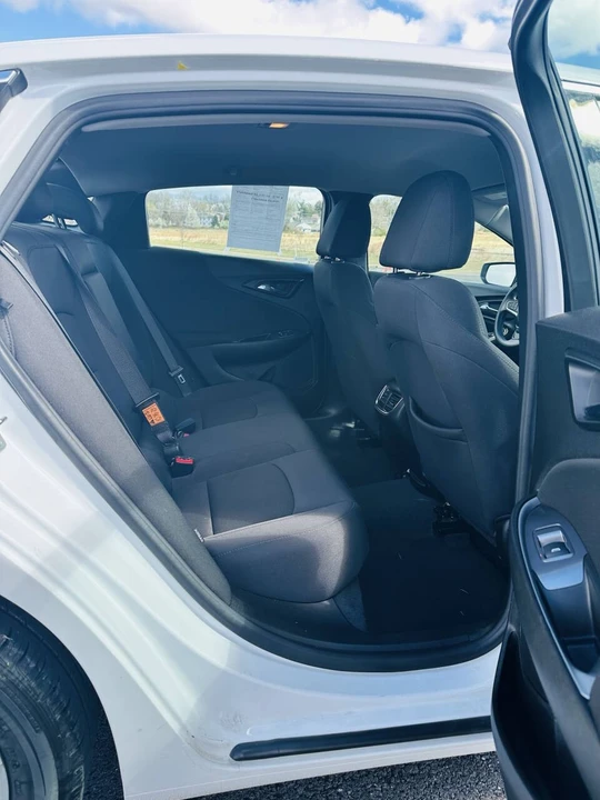 2023 Chevrolet Malibu - Image 10 of 21