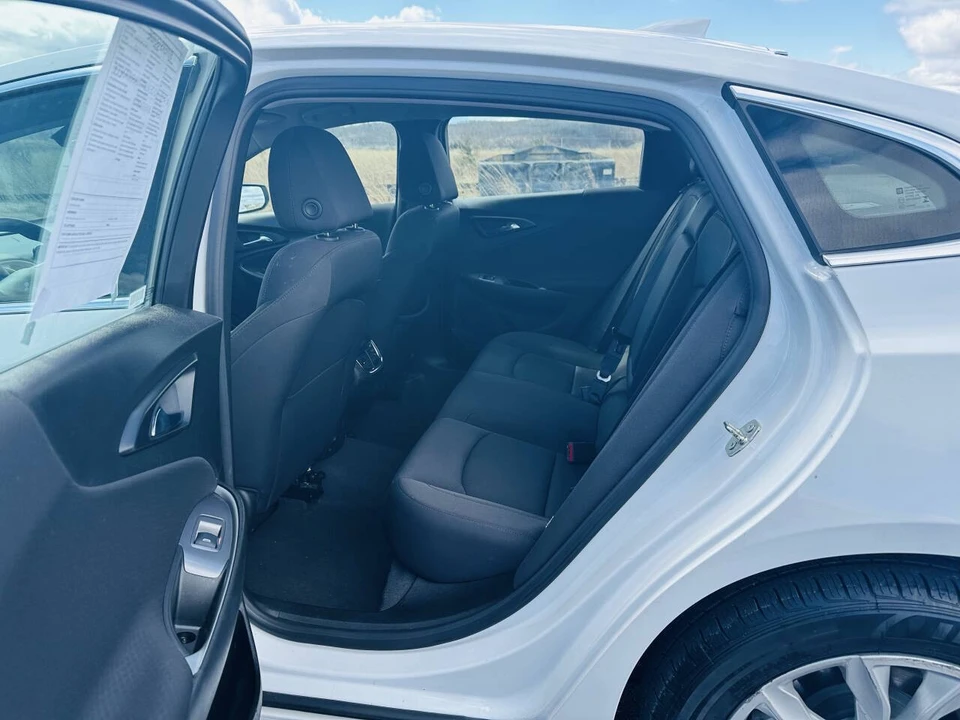 2023 Chevrolet Malibu - Image 12 of 21