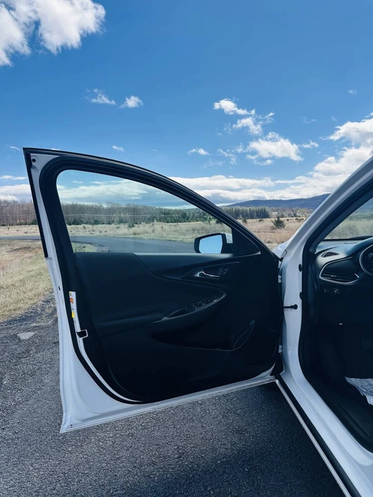 2023 Chevrolet Malibu - Image 5 of 21