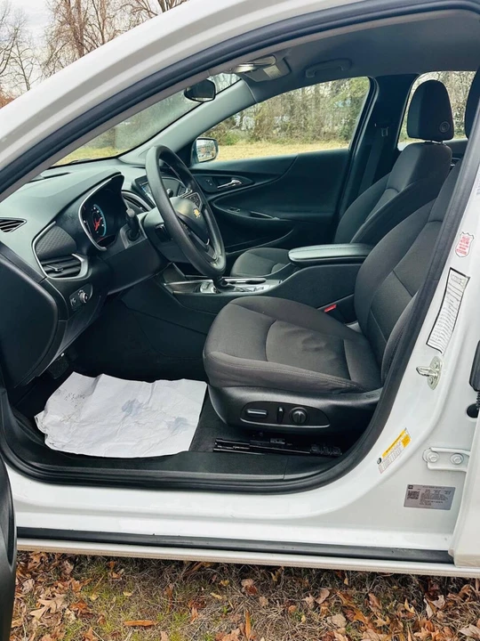 2023 Chevrolet Malibu - Image 12 of 21