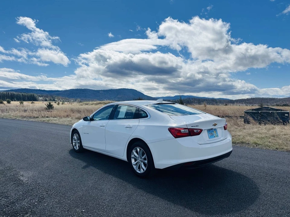 2023 Chevrolet Malibu - Image 3 of 21