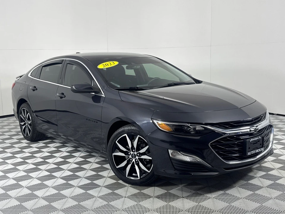 2023 Chevrolet Malibu - Image 2 of 12
