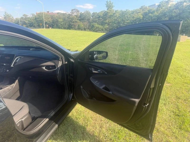 2023 Chevrolet Malibu - Image 12 of 12