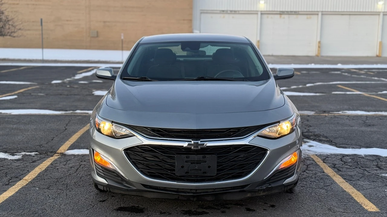 2023 Chevrolet Malibu - Image 2 of 21