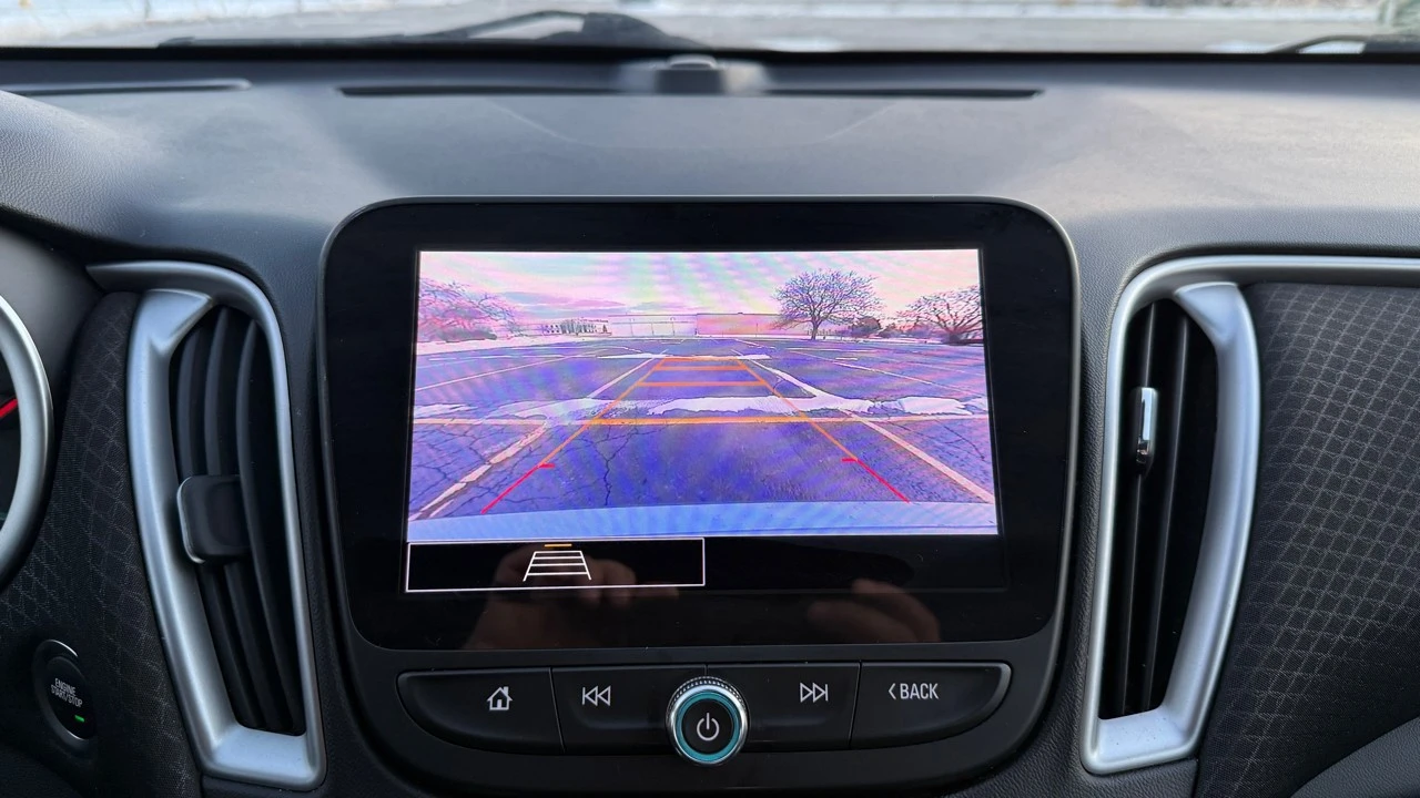 2023 Chevrolet Malibu - Image 17 of 21