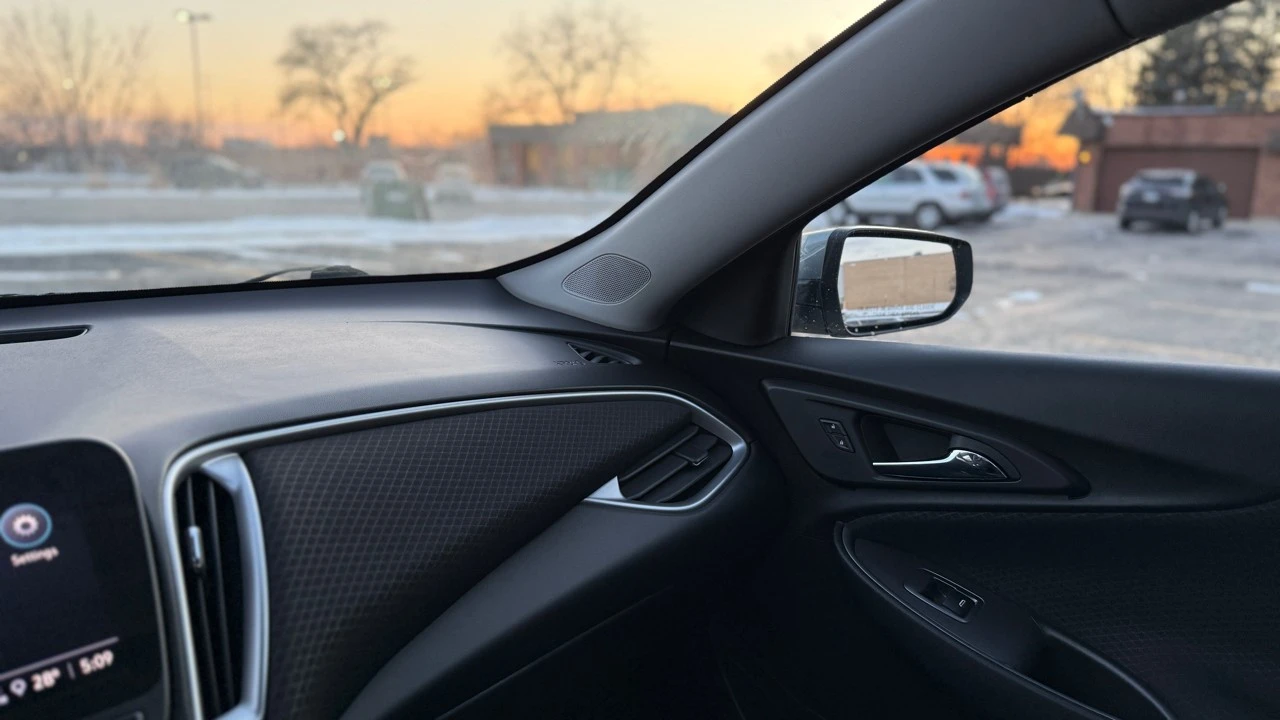 2023 Chevrolet Malibu - Image 19 of 21
