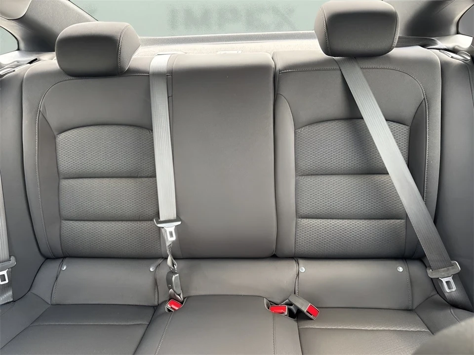 2023 Chevrolet Malibu - Image 11 of 12