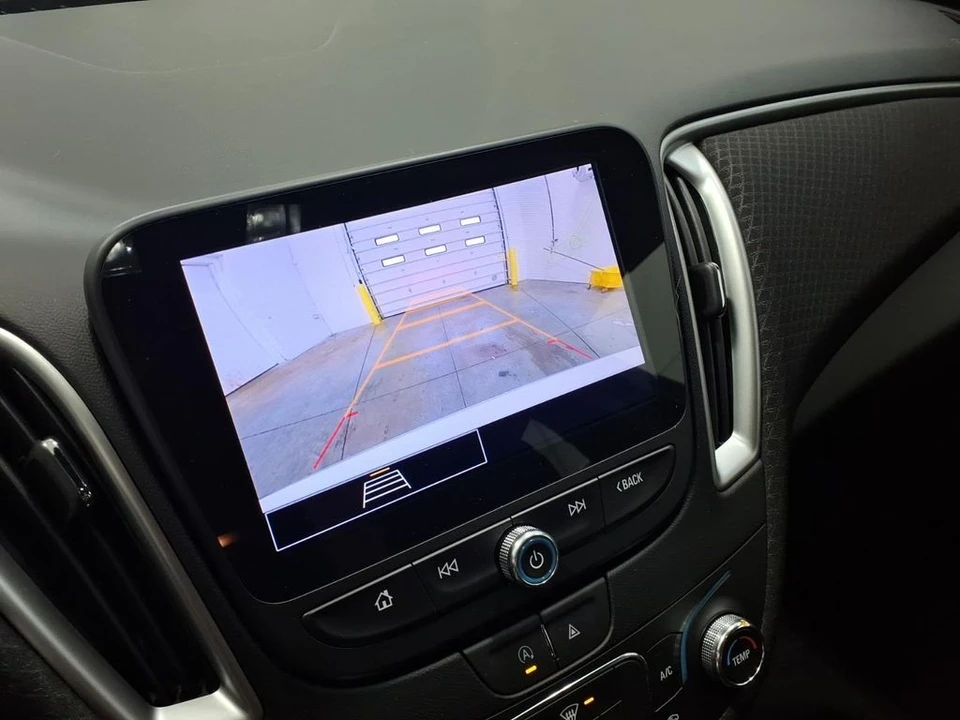 2023 Chevrolet Malibu - Image 8 of 21