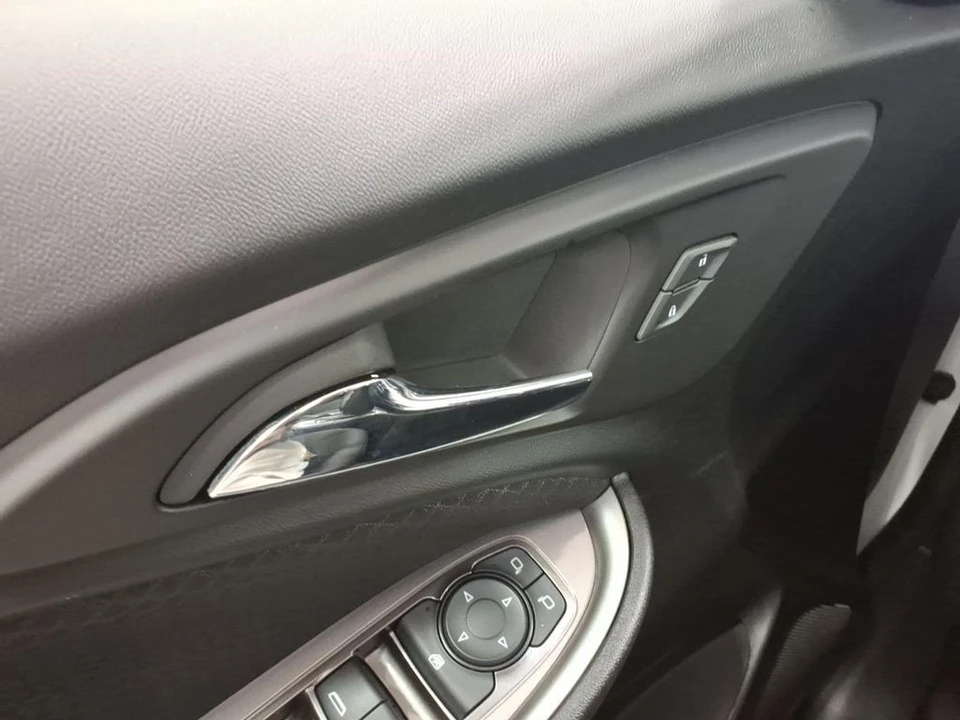 2023 Chevrolet Malibu - Image 13 of 21