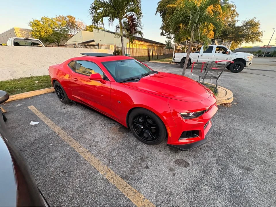2023 Chevrolet SS - Image 2 of 4